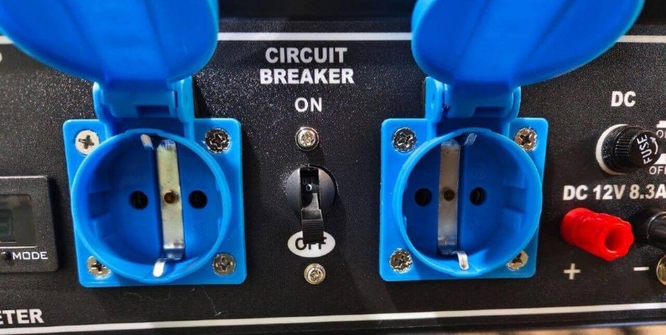 Бензиновый генератор Zammer S2500CX