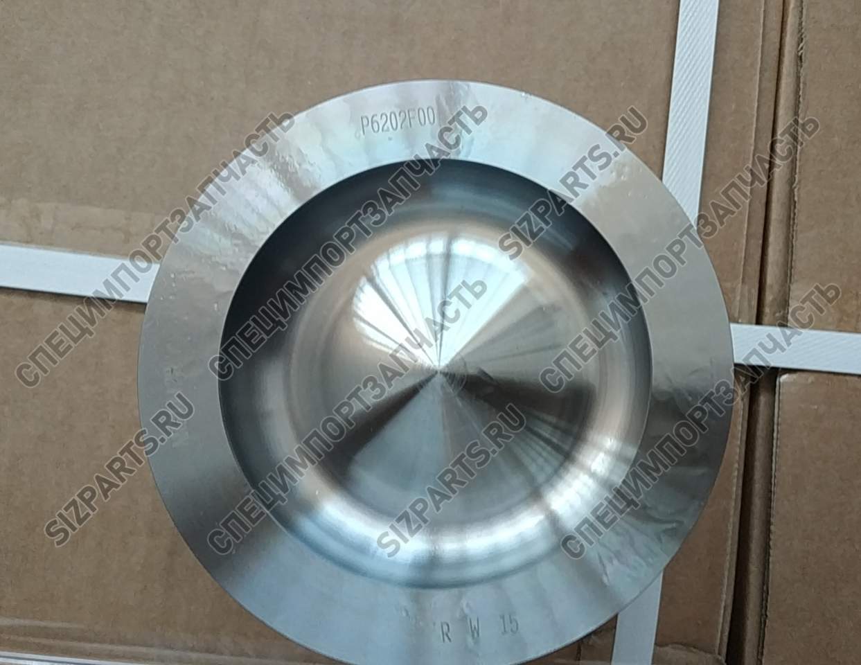 RE559562 Цилиндро-поршневая группа John Deere 6135