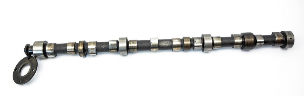 AT25185, R82821 Распредвал John Deere 6068D, 6068T,